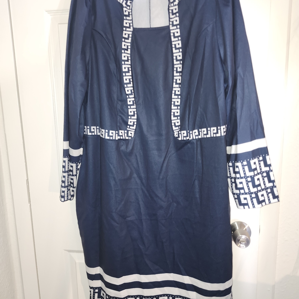 Navy Blue and White Geometic Patterned Plus Size Dress 20 4X